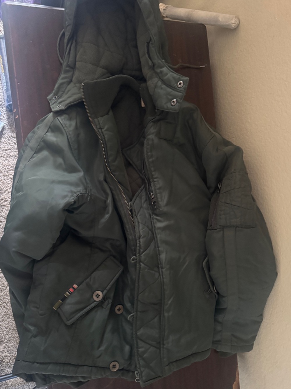 Vintage Triple Five Soul Men's Olive Green Quilted Heavy Puffer Jacket with Hood
